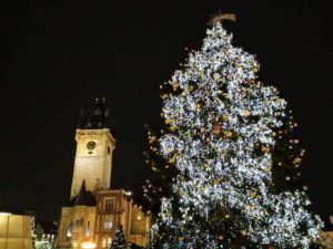 Immagini Di Praga A Natale.Tour Dei Mercatini Di Natale A Praga Turisti Per Praga